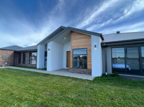 Relaxation On Rodondo Inverloch